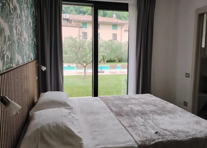 住宿加早餐酒店 El Rocol 加尔达