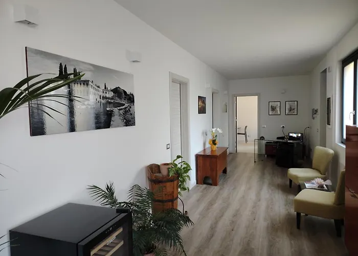 فندق مبيت وإفطار El Rocol 3*